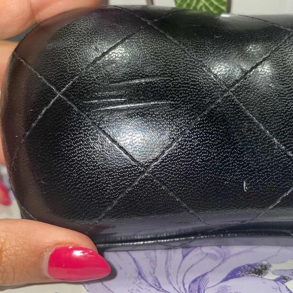 Authentic CHANEL Quilted Leather Sunglasses Case with Velvet Interior - Picture 3 of 6